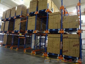 陜西大倉(cāng)貨架廠 專業(yè)批發(fā)穿梭式與重型倉(cāng)儲(chǔ)貨架，助力西安及陜西貨物進(jìn)出口高效流轉(zhuǎn)